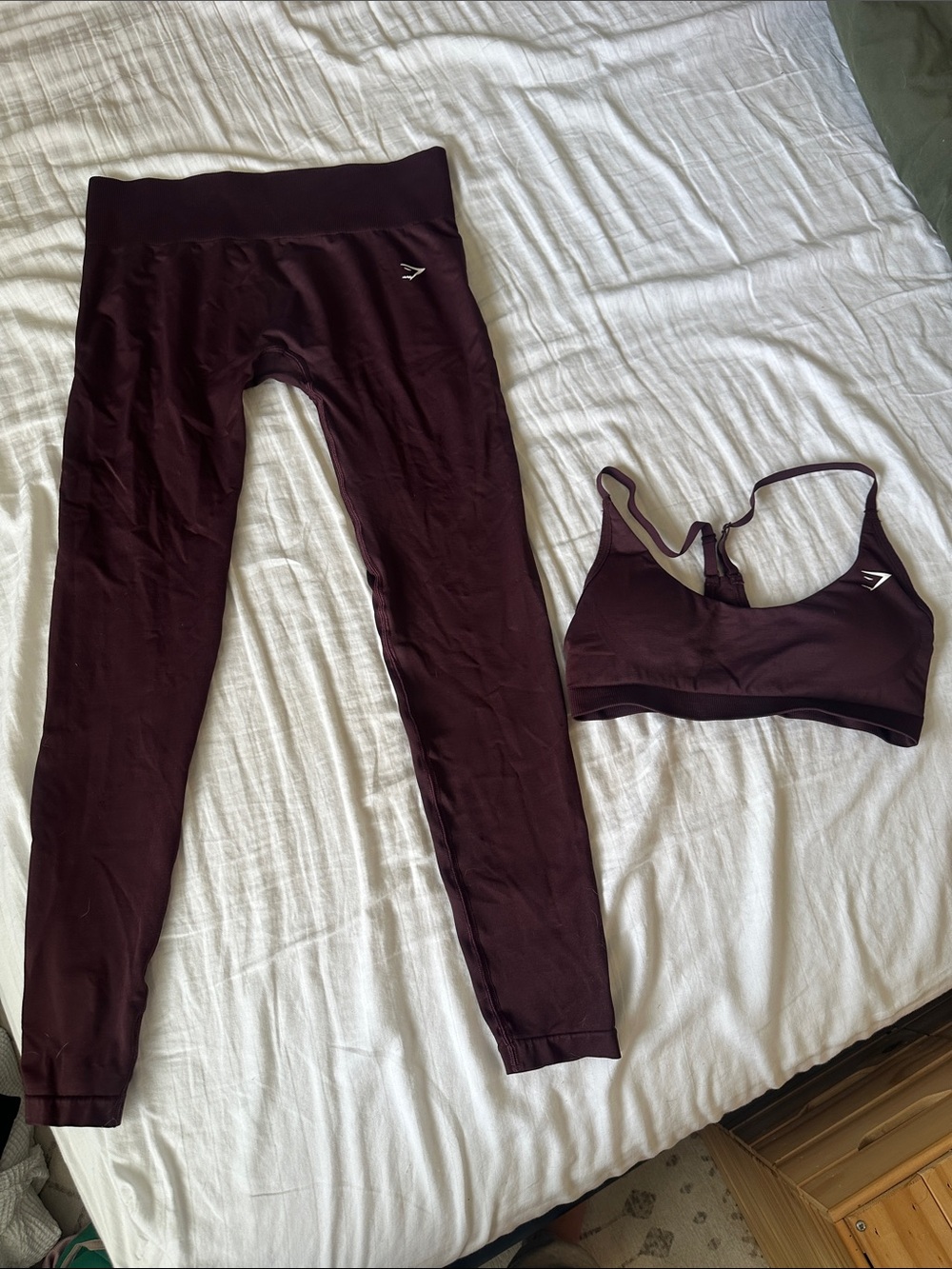 Gymshark Women's Deep Burgundy Seamless Sports Bra & Leggings Set
